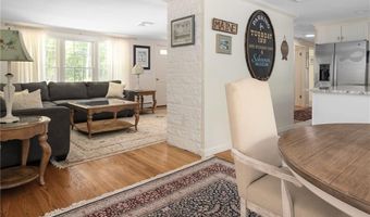 1038 South Rd, East Greenwich, RI 02818