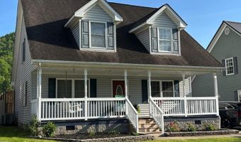 22 May St, Auxier, KY 41602
