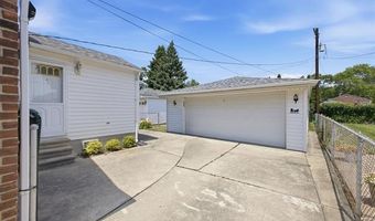 15924 Hanover Ave, Allen Park, MI 48101