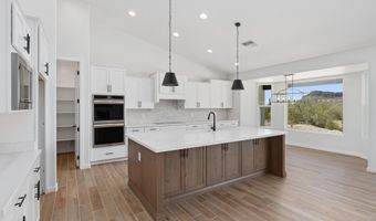 1688 E Creek Canyon Rd, Phoenix, AZ 85086