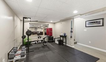 127 Sun Valley Dr, Cumberland, RI 02864