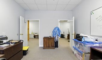 5 Market Sq 105, Amesbury, MA 01913