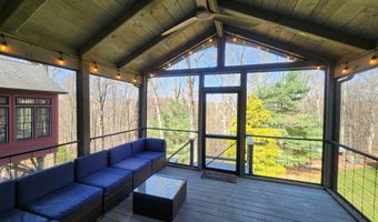 773 Devonwood Dr, Cheshire, CT 06410