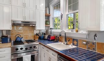 39308 LITTLE RIVER Tpke, Aldie, VA 20105