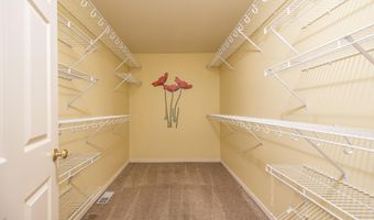 128 Ponds View Dr, Ann Arbor, MI 48103