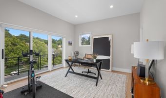 5624 SHERIER Pl NW, Washington, DC 20016