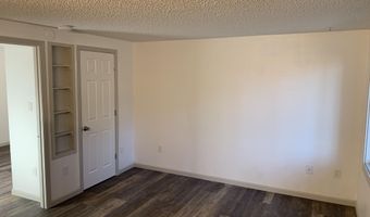 1521 Kinnikinnick St, Anchorage, AK 99508