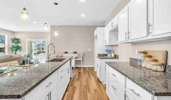 7749 Silver Fox Dr, Indianapolis, IN 46217