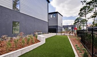206 NW 9th St, Bentonville, AR 72712