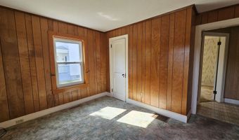 49 Clark Ave, Brattleboro, VT 05301