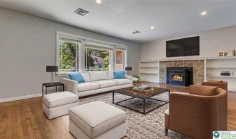 2705 W Gordon St, Allentown, PA 18104