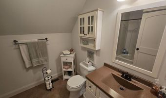 5 A114 N Apple Canyon Rd, Apple River, IL 61001