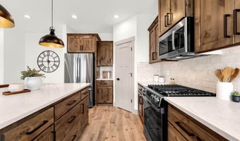 818 SE 35TH St, Battle Ground, WA 98604
