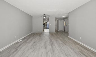 306 74th Ave N 105, Myrtle Beach, SC 29572