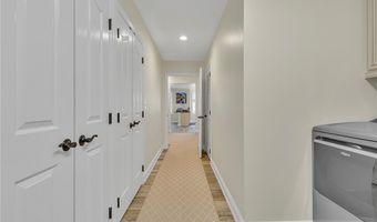 216 Adams Pointe Blvd 8, Adams Twp., PA 16046
