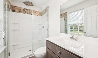 18 THOROUGHBRED Ct, Bridgeton, NJ 08302