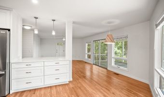 1203 Laudonniere St, Beaufort, SC 29902
