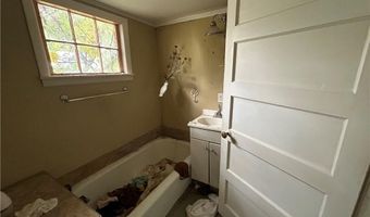 609 R St, Atchison, KS 66002