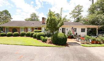 205 Valley Dr, Americus, GA 31709