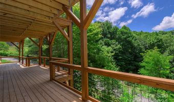 750 Silver Springs Dr W 43, Banner Elk, NC 28604