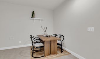 42706 CHISHOLM, Ashburn, VA 20148