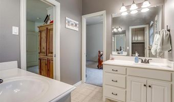 1717 Woodridge Ct, Aledo, TX 76008