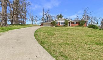 415 Redbud Dr, Ashland, KY 41102
