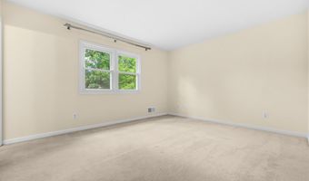 5915 LARPIN Ln, Alexandria, VA 22310