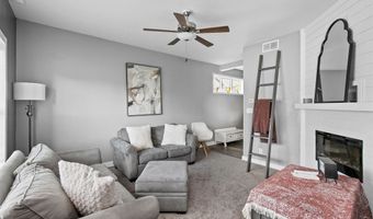 2817 NW Lois Ln, Ankeny, IA 50023