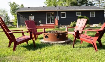 2411 Lynn Ave, Altoona, WI 54720
