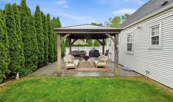 99 Oldfield Ave, Amityville, NY 11701