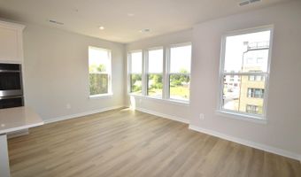 43795 MIDDLEWAY Ter, Ashburn, VA 20147