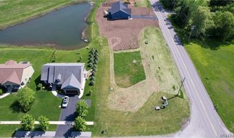 76 Jackson St, Akron, NY 14001