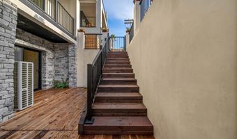 812 N Cleveland St 1, Oceanside, CA 92054