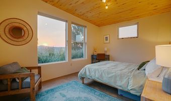 169 Coyote Loop, Arroyo Hondo, NM 87513