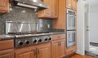 4441 Lake Rd W, Ashtabula, OH 44004