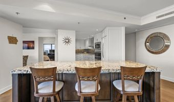 200 Harbor Dr 3702, San Diego, CA 92101