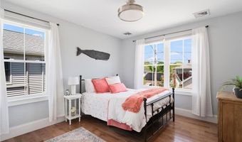 53 White Ave, East Providence, RI 02915