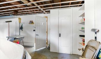 151 E June St, Adams, WI 53910