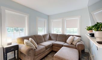 11 Southern Ave, Augusta, ME 04330
