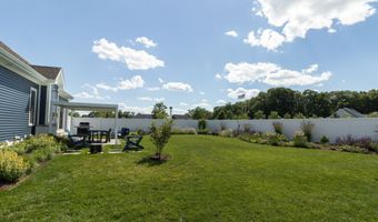 2 Iris Ct, Cromwell, CT 06416
