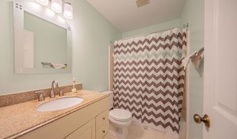3085 N Foxridge Ct, Ann Arbor, MI 48105