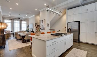 14985 Oak St, Addison, TX 75001
