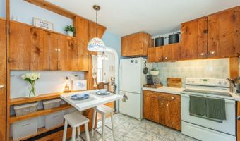 4 Warren St, Bayonne, NJ 07035