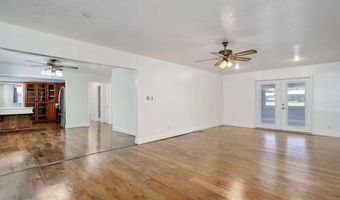 6896 N Farm Rd 1, Ash Grove, MO 65604