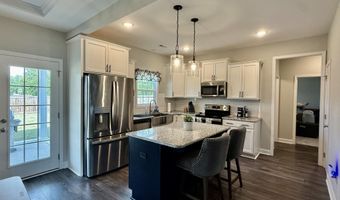 6836 Calloway Rd, Aberdeen, NC 28315