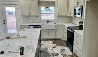 209 Jimmy Ln, Millsap, TX 76066