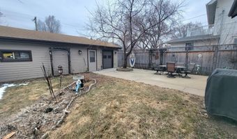 817 N Main St, Aberdeen, SD 57401