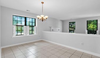 242 Perth Hill Ct, Aberdeen, NJ 07747