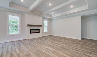 13 Piney Grove Ct, Auburn, GA 30011